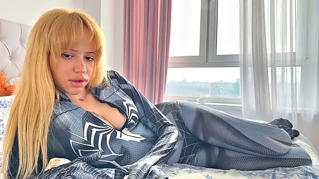 Snapshot of _BunnyDollStella_ chatting on 04.07.26 BunnyDollStella online show from 04.07.26