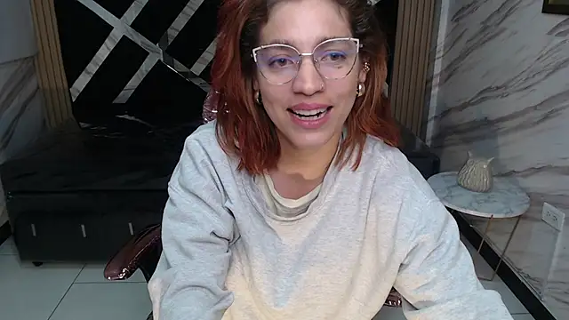 Snapshot of Angeles_v chatting on 03.07.25 Angeles v online show from 03.07.25