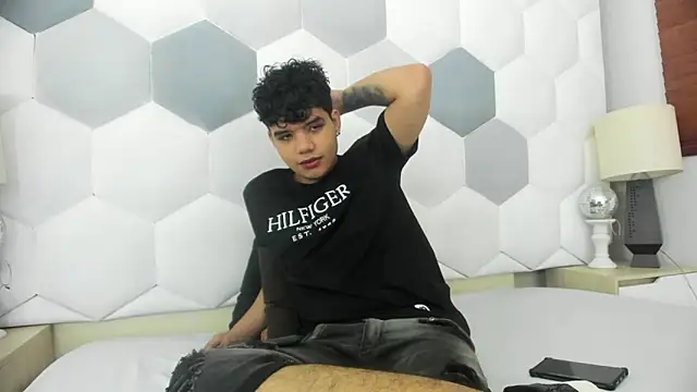 Snapshot of Axel_Forte chatting on 02.04.26 Axel Forte online show from 02.04.26