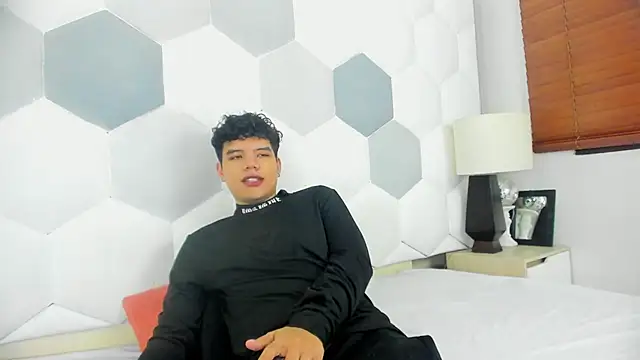 Snapshot of Axel_Forte chatting on 03.18.26 Axel Forte online show from 03.18.26