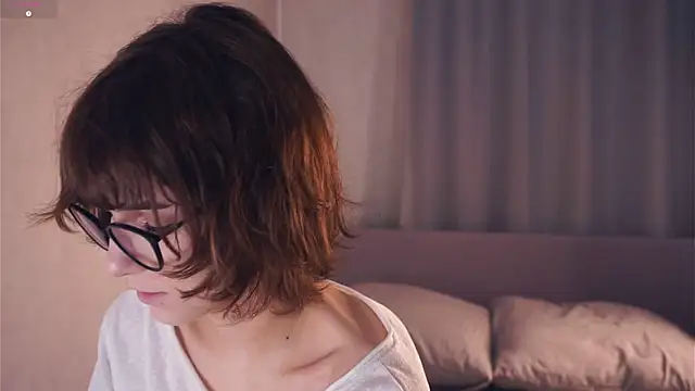 Snapshot of SibleyBurner chatting on 11.21.25 SibleyBurner online show from 11.21.25