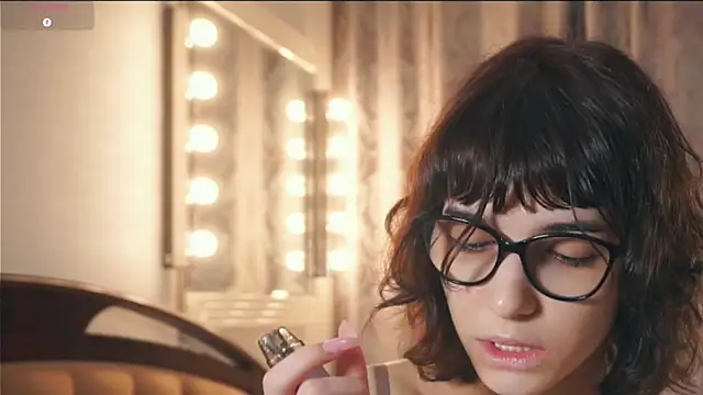 Snapshot of SibleyBurner chatting on 01.09.26 SibleyBurner online show from 01.09.26