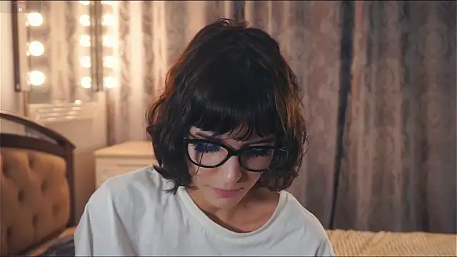 Snapshot of SibleyBurner chatting on 01.11.26 SibleyBurner online show from 01.11.26