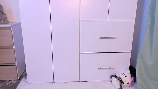 zarahCute online show from 11.09.25