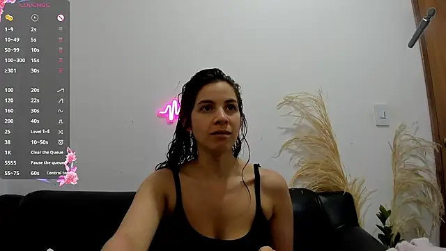 jessyegoldenn online show from 06.06.26