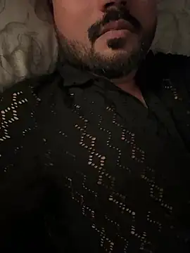 Snapshot of shavyforgirls chatting on 02.22.25 shavyforgirls online show from 02.22.25