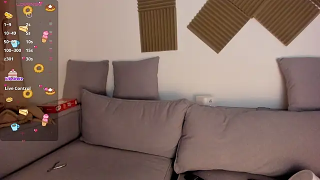 Snapshot of kit_kat_10 chatting on 02.10.26 kit kat 10 online show from 02.10.26