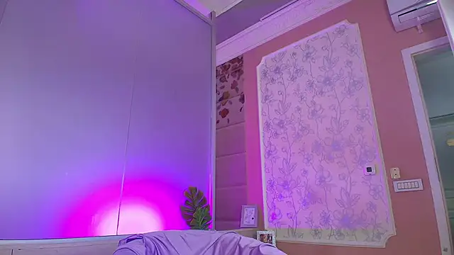 Snapshot of LexySinner chatting on 03.12.25 LexySinner online show from 03.12.25