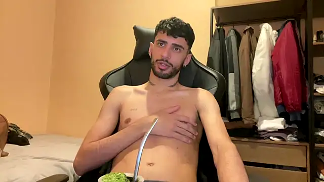 Snapshot of iendriw chatting on 11.05.25 iendriw online show from 11.05.25