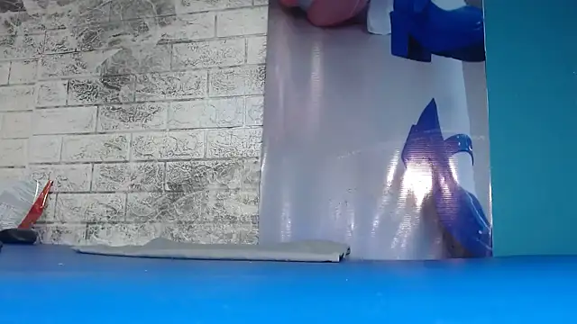 Snapshot of darlingsharon chatting on 09.17.25 darlingsharon online show from 09.17.25