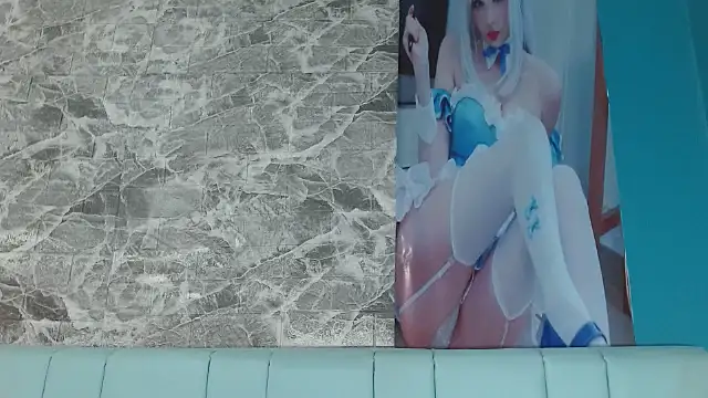 Snapshot of darlingsharon chatting on 09.30.25 darlingsharon online show from 09.30.25