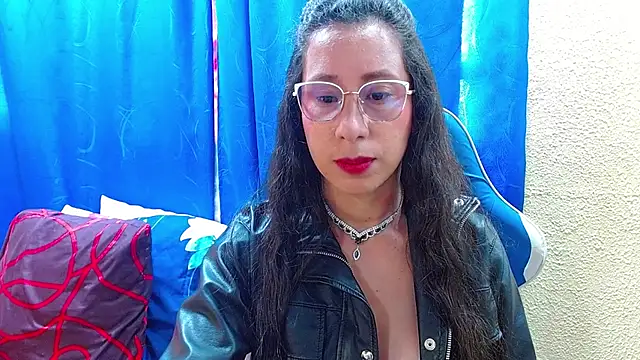Gia leinn online show from 07.15.26