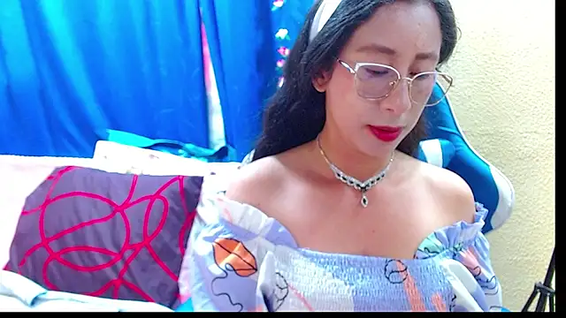 Gia leinn online show from 07.21.26