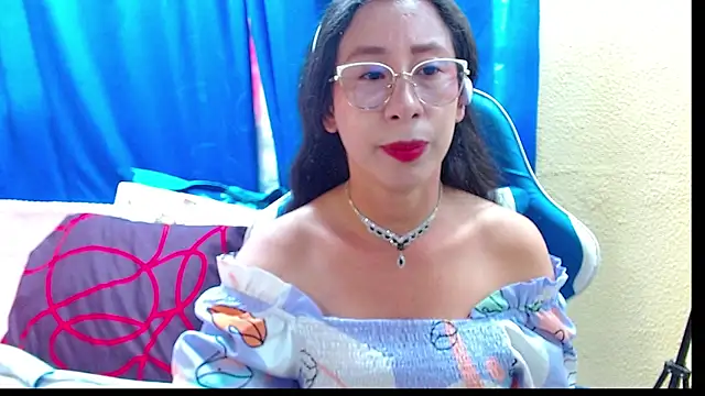 Gia leinn online show from 07.21.26