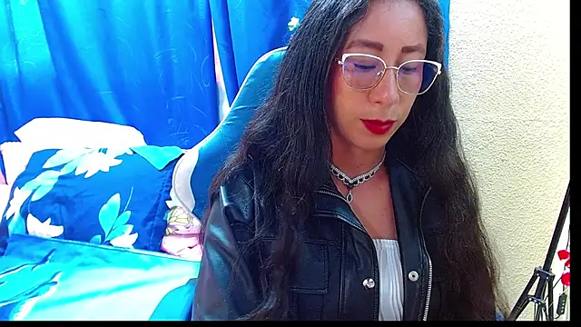 Gia leinn online show from 07.23.26