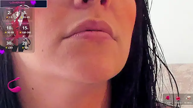 Snapshot of isabellarous- chatting on 07.26.26 isabellarous- online show from 07.26.26