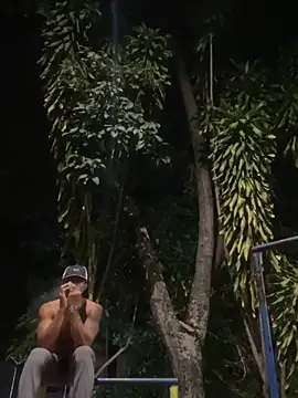 Snapshot of MaxxxSteil chatting on 03.10.25 MaxxxSteil online show from 03.10.25