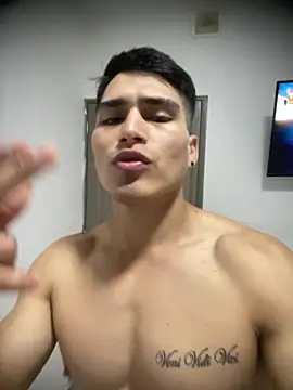 Snapshot of MaxxxSteil chatting on 03.17.25 MaxxxSteil online show from 03.17.25