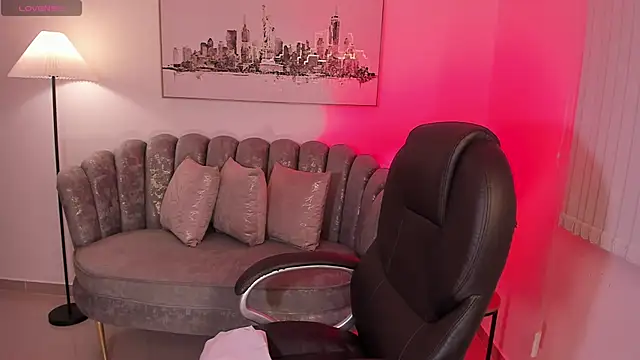 Ivyy Moon  online show from 02.17.26