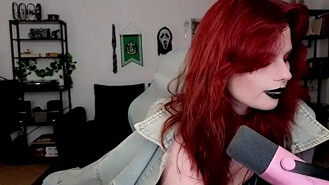 Della Ideal online show from 05.09.26
