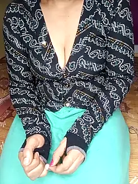 Snapshot of geetha_telugu_kan277 chatting on 01.06.26 geetha telugu kan277 online show from 01.06.26