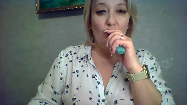 ArielXLoveresss online show from 11.04.25