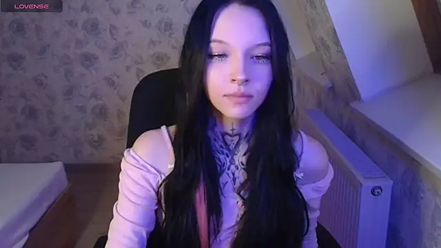 mefwhore online show from 03.15.25