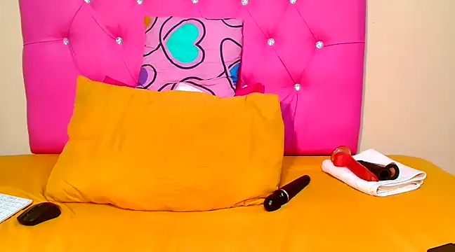 SEXYASSTINAXXX online show from 03.13.25