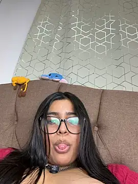 virginbrunette99 online show from 06.18.26
