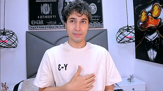 Snapshot of buddy_whitte chatting on 01.12.26 buddy whitte online show from 01.12.26