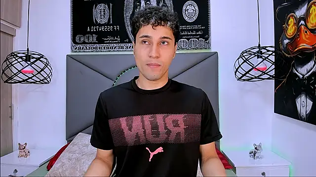 Snapshot of buddy_whitte chatting on 02.11.26 buddy whitte online show from 02.11.26