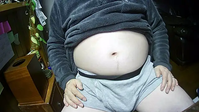 Snapshot of OceanicJob9 chatting on 03.19.26 OceanicJob9 online show from 03.19.26