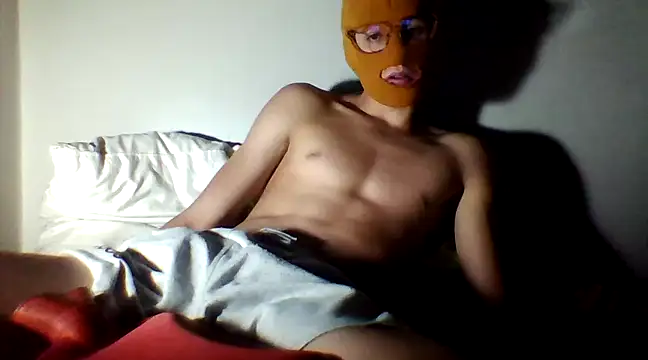 Snapshot of DaGP222 chatting on 03.12.25 DaGP222 online show from 03.12.25