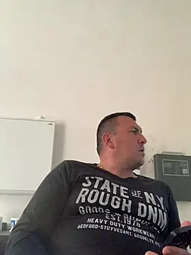 Mike8523 online show from 06.08.26