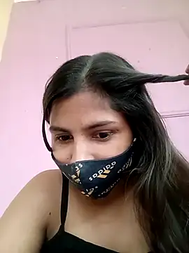 Snapshot of heena-3678 chatting on 11.26.25 heena-3678 online show from 11.26.25