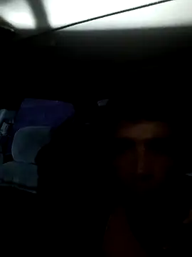 Snapshot of Elcabezhupas97 chatting on 09.16.25 Elcabezhupas97 online show from 09.16.25