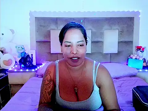 indiantopaz694u online show from 04.23.26