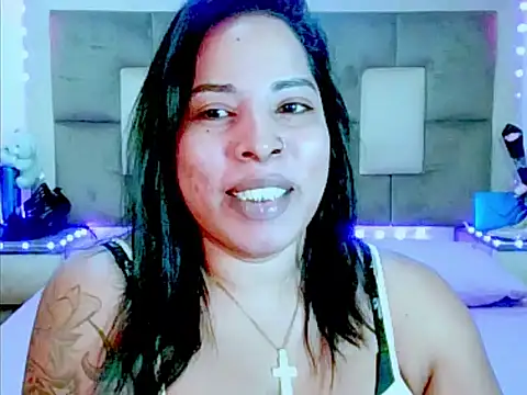 Snapshot of indiantopaz694u chatting on 08.03.26 indiantopaz694u online show from 08.03.26