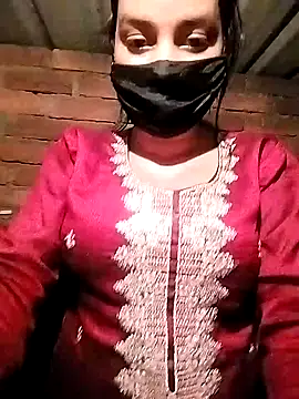 Snapshot of kusum_girl chatting on 02.26.25 kusum girl online show from 02.26.25