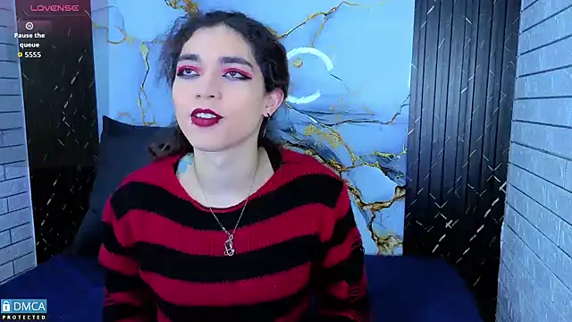 MaeveKuro online show from 01.09.26