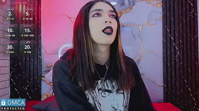 MaeveKuro online show from 06.11.26