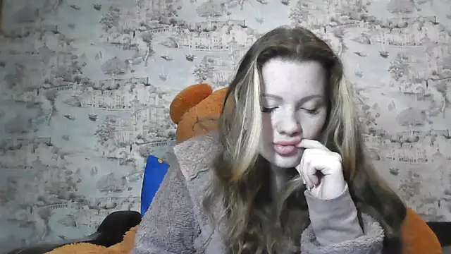 Eveline May online show from 03.24.26