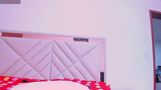 gime lara online show from 10.16.25