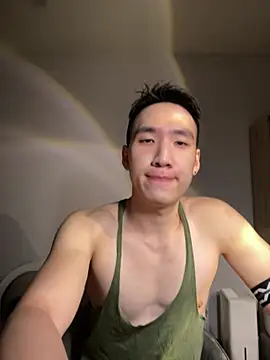 Snapshot of Hon1069 chatting on 03.16.25 Hon1069 online show from 03.16.25