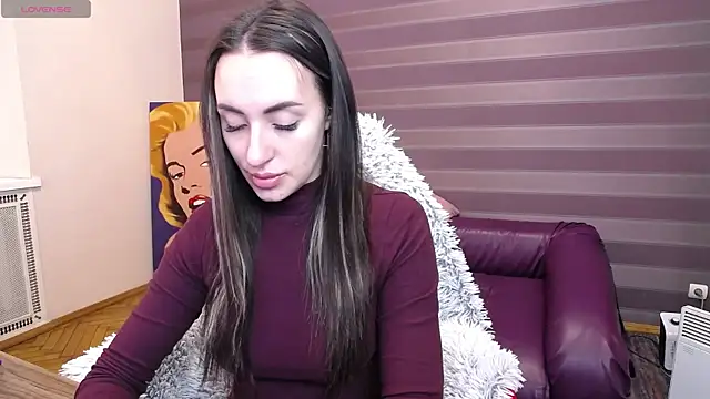 Snapshot of JenniferStone chatting on 02.23.26 JenniferStone online show from 02.23.26