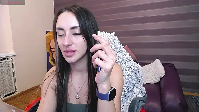 Snapshot of JenniferStone chatting on 03.14.26 JenniferStone online show from 03.14.26