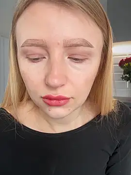 Snapshot of EvaBrooklyn chatting on 03.15.25 EvaBrooklyn online show from 03.15.25