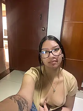 yousweet-Scarett online show from 03.19.25