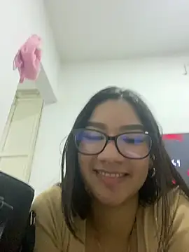 yousweet-Scarett online show from 03.20.25