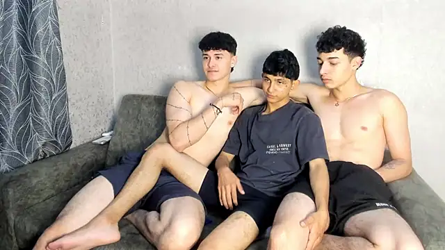 Snapshot of persy_sexxx18 chatting on 03.19.26 persy sexxx18 online show from 03.19.26